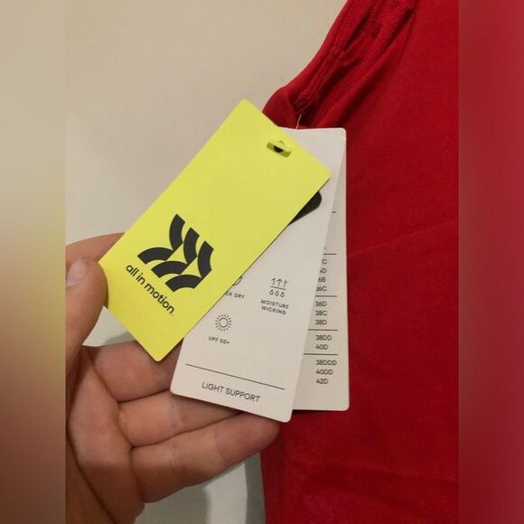 📳 All In Motion | NEW CROPPED TANK - Picture 4 of 4